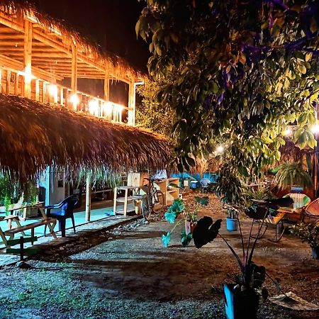 Hostal Corazon De Tagua Паломино Екстериор снимка