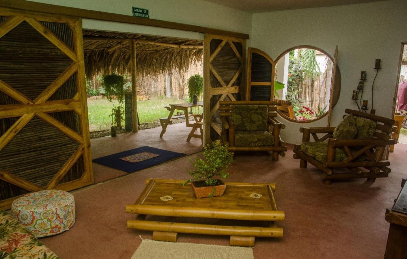 Hostal Corazon De Tagua Паломино Екстериор снимка
